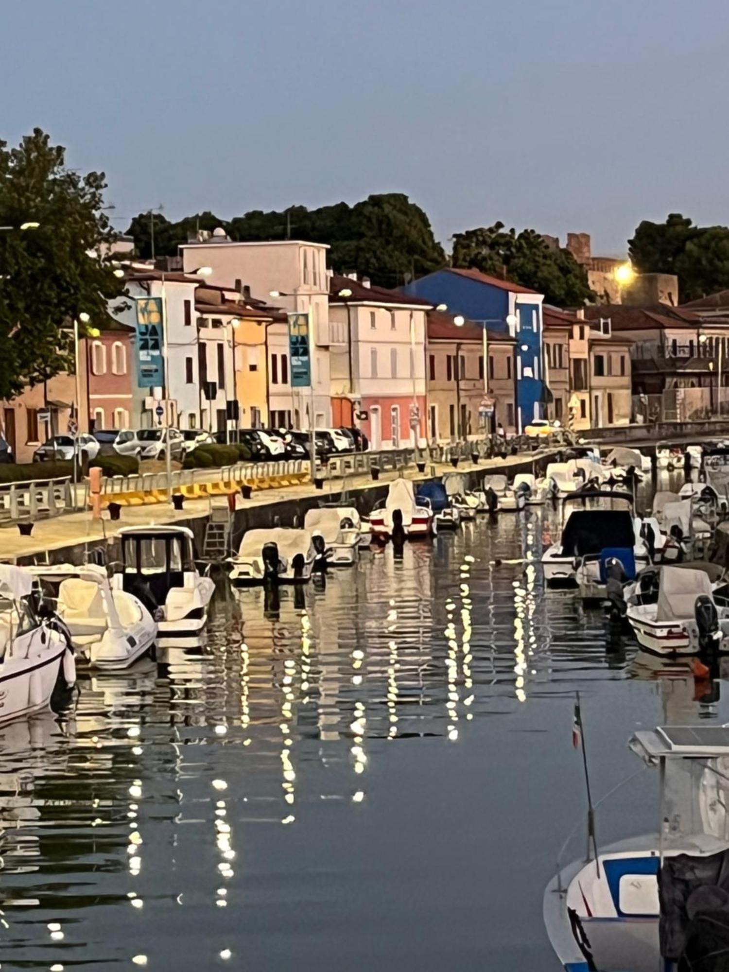 Ca Del Faro Lägenhet Fano Exteriör bild